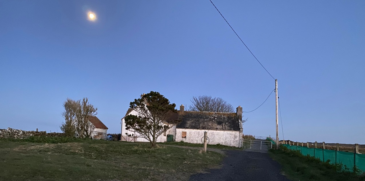 Glamping stone cottage